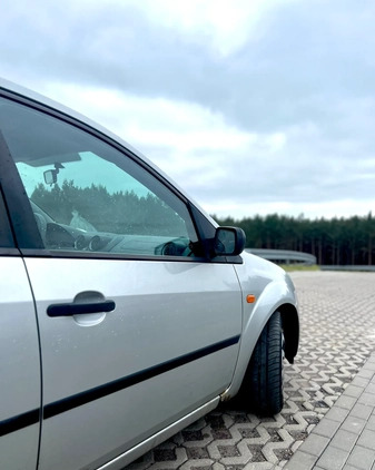 Ford Fiesta cena 6500 przebieg: 202950, rok produkcji 2005 z Ciężkowice małe 37